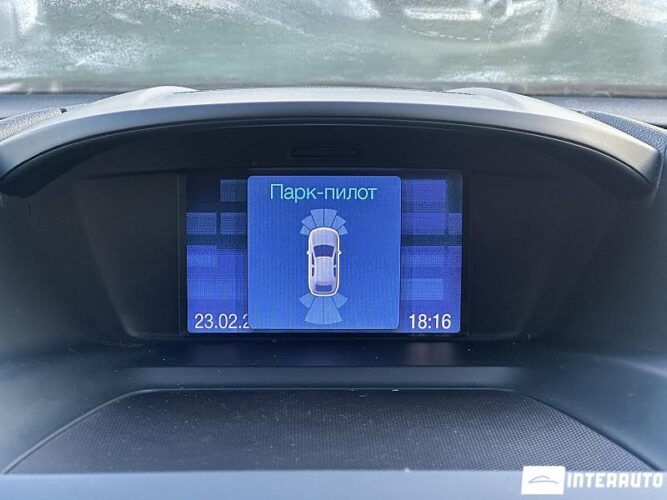 Ford C-MAX 41 interauto-car