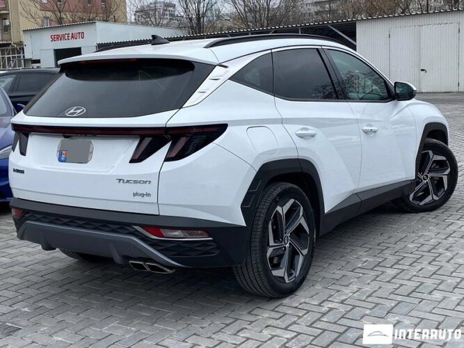 Hyundai Tucson 33 interauto-car