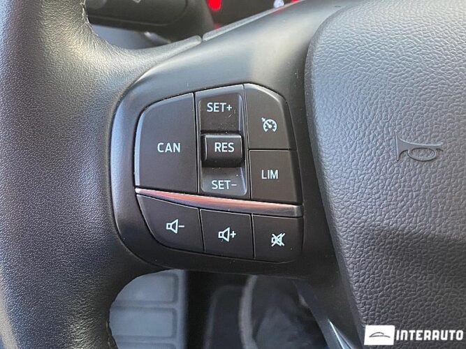 Ford Focus 44 interauto-car