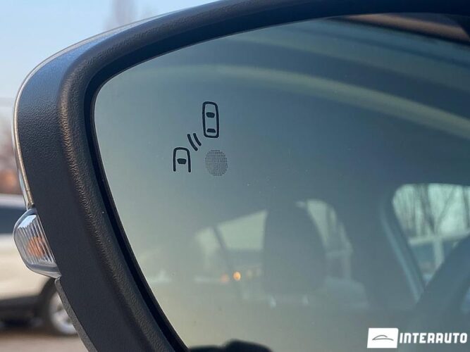 Ford Focus 37 interauto-car