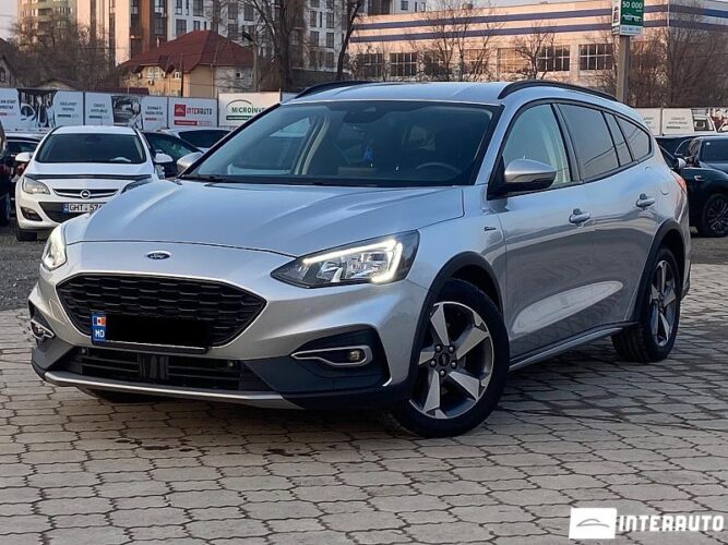 Ford Focus 33 interauto-car