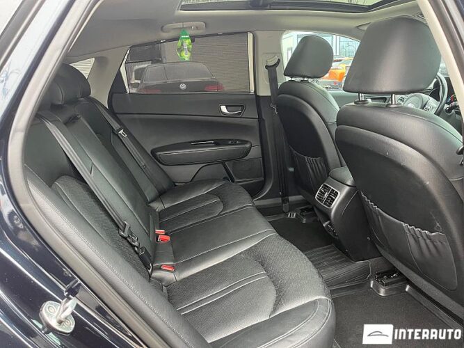 Kia Optima 53 interauto-car