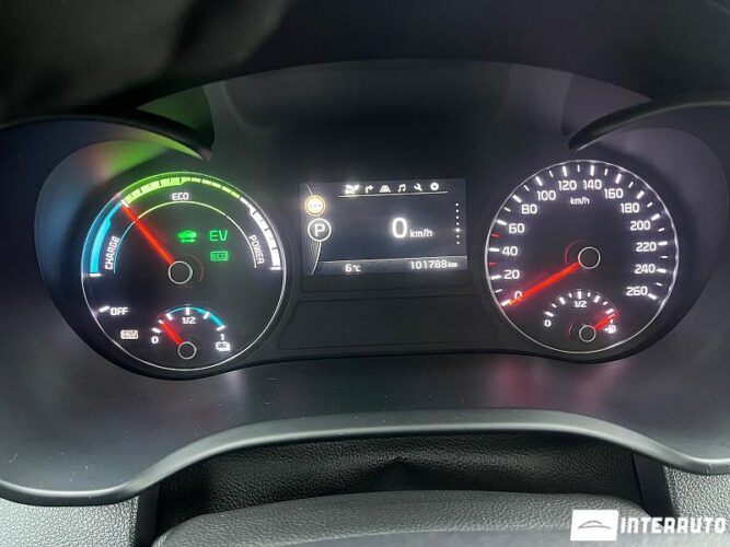 Kia Optima 46 interauto-car