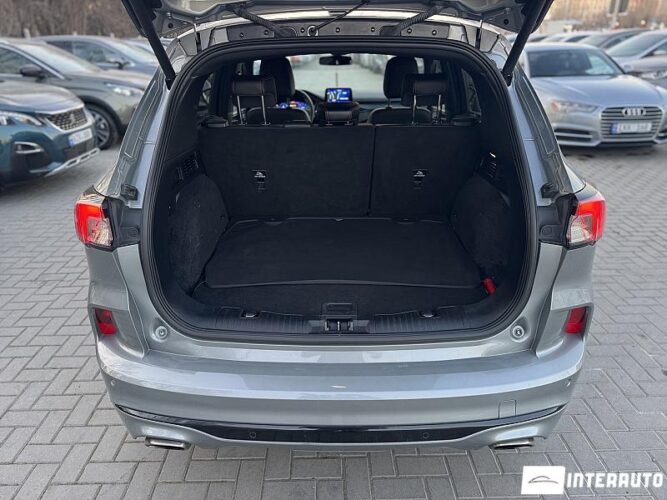 Ford Kuga 39 interauto-car