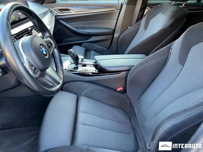 BMW 530e 35 interauto-car