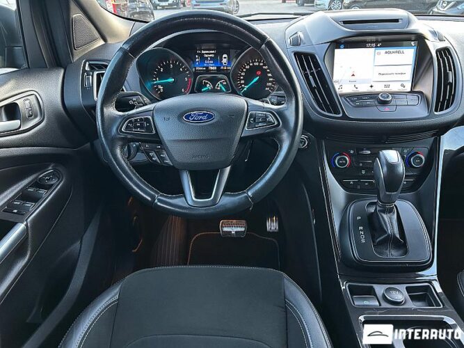 Ford Kuga 39 interauto-car