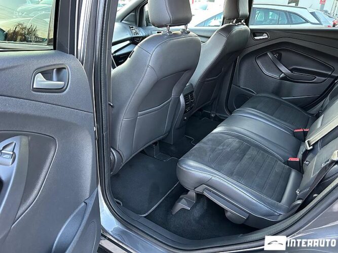 Ford Kuga 48 interauto-car