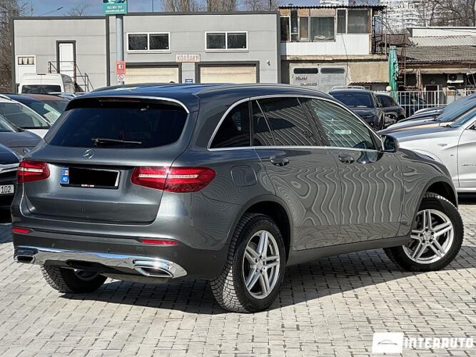 Mercedes GLC 250d 36 interauto-car