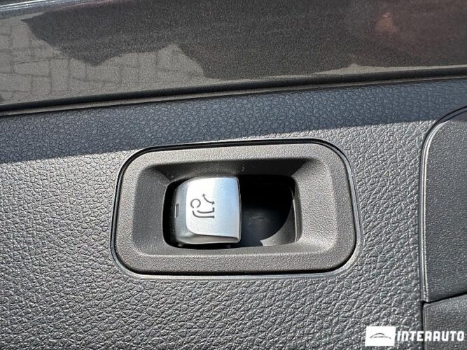 Mercedes GLC 250d 52 interauto-car