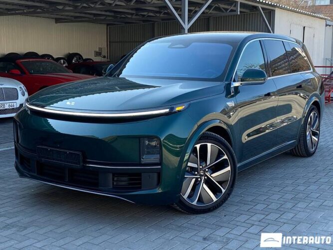 LiXiang L9 34 interauto-car