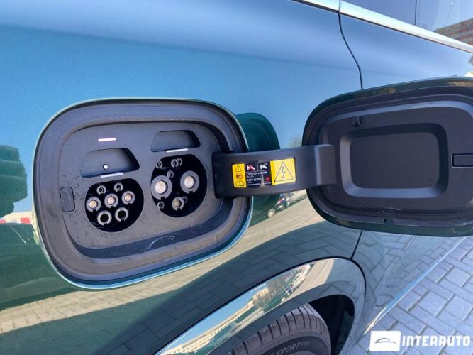 LiXiang L9 38 interauto-car