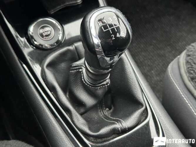 Nissan Pulsar 46 interauto-car