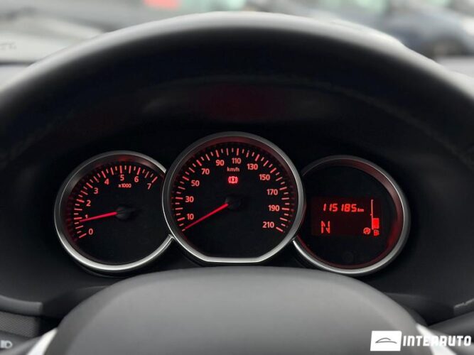 Dacia Logan MCV Stepway 37 interauto-car