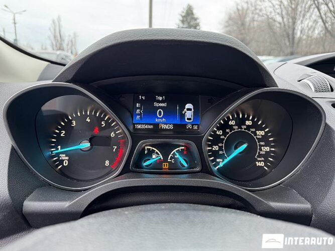 Ford Escape 43 interauto-car