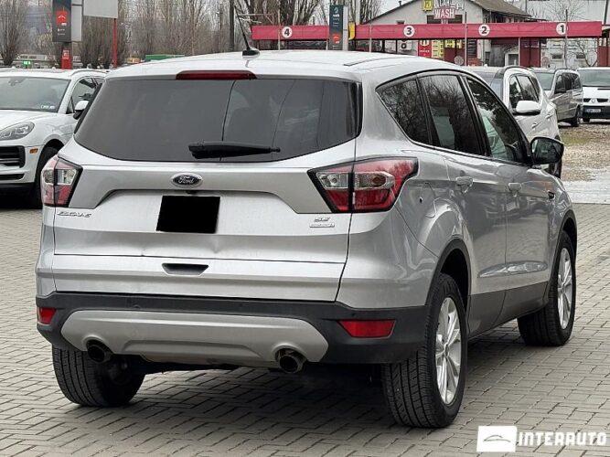 Ford Escape 35 interauto-car