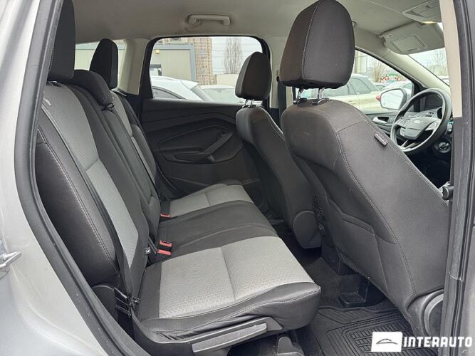 Ford Escape 50 interauto-car