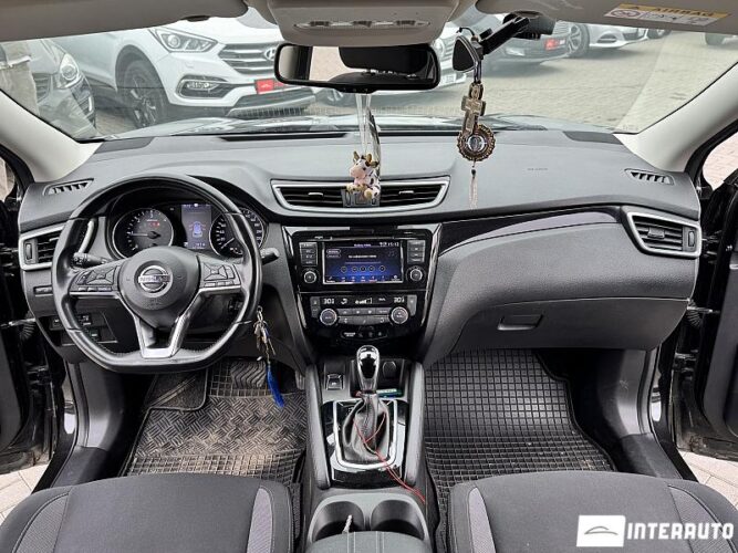 Nissan Qashqai 34 interauto-car