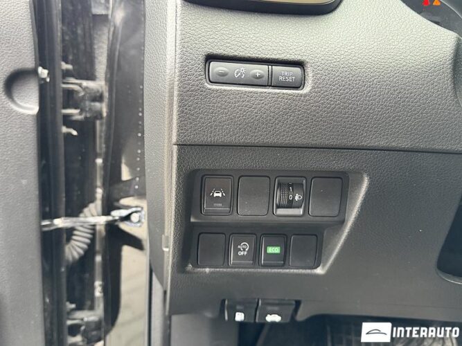 Nissan Qashqai 45 interauto-car