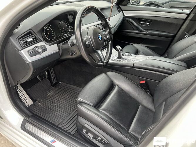 BMW 528 43 interauto-car