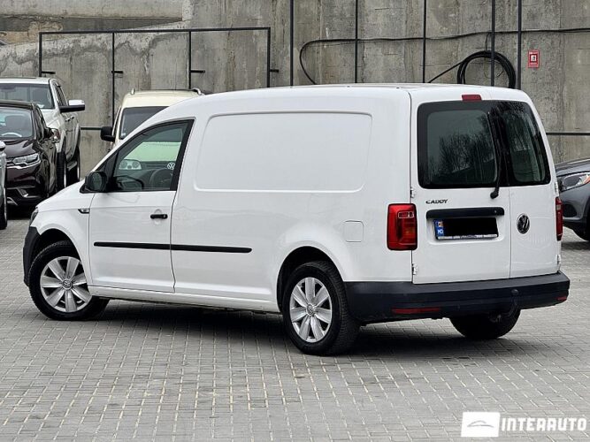 Volkswagen Caddy Maxi 34 interauto-car