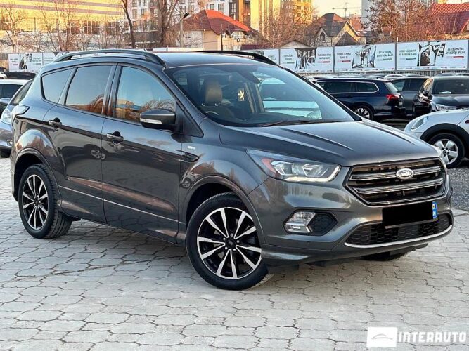 Ford Kuga 35 interauto-car