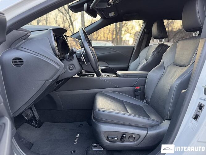 Lexus RX 350h 39 interauto-car