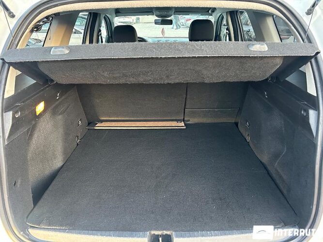 Dacia Duster 47 interauto-car