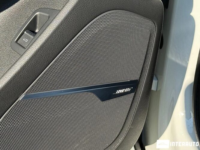 Audi Q7 67 interauto-car