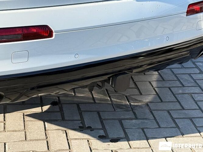 Audi Q7 60 interauto-car