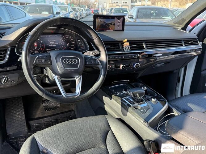 Audi Q7 48 interauto-car