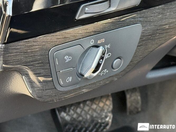 Audi Q7 69 interauto-car