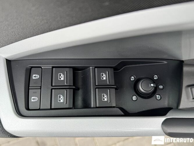 Audi Q3 53 interauto-car