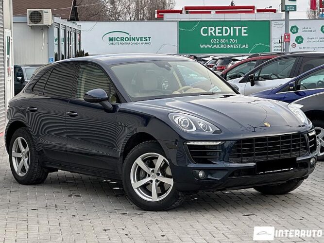 Porsche Macan 30 interauto-car