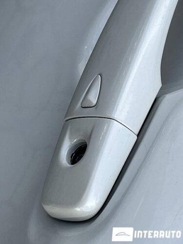 Nissan Qashqai 37 interauto-car