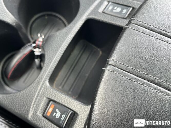 Nissan Qashqai 47 interauto-car