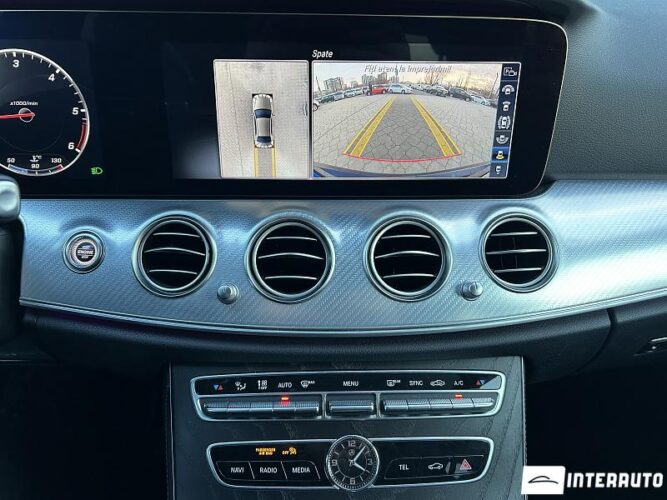 Mercedes E 200 46 interauto-car