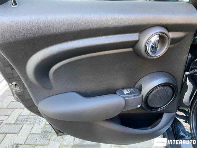 Mini Cooper D 44 interauto-car