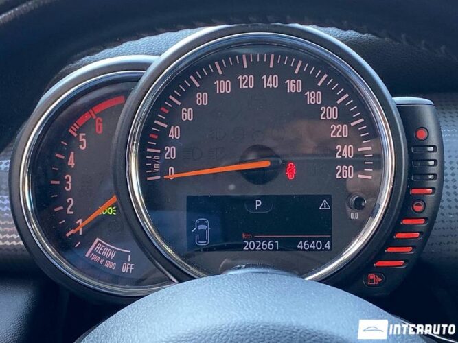 Mini Cooper D 38 interauto-car