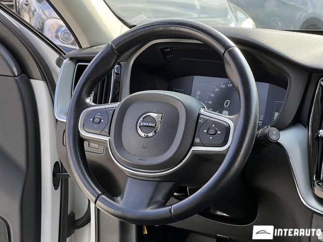 Volvo XC 60 37 interauto-car