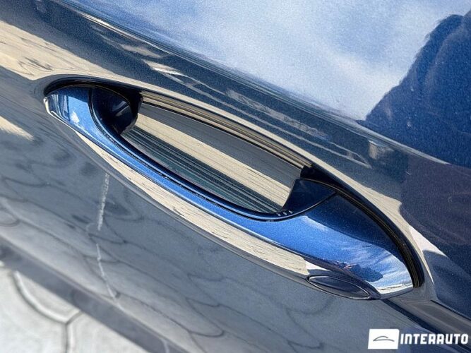 BMW 530e 56 interauto-car