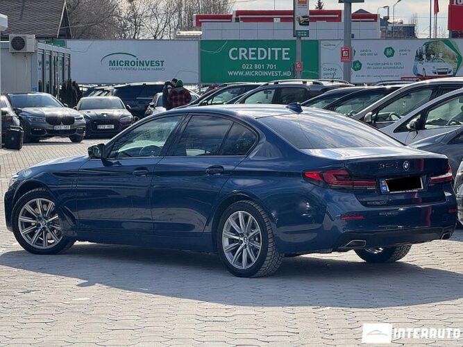 BMW 530e 37 interauto-car
