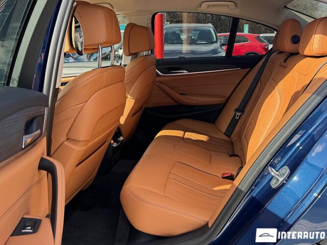 BMW 530e 52 interauto-car