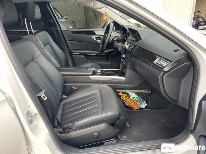 Mercedes E 250 38 interauto-car