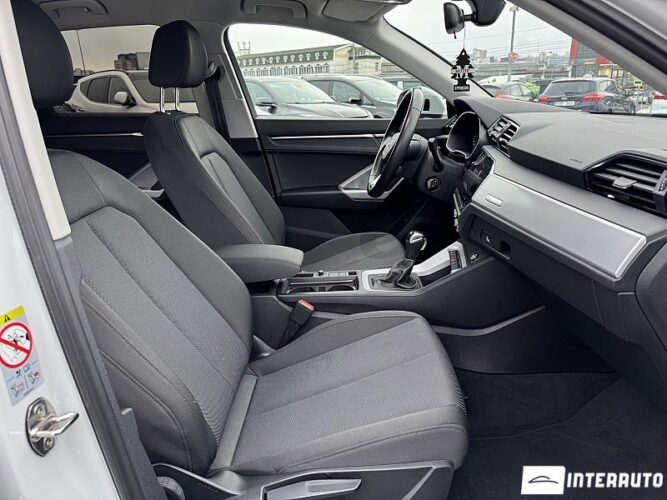 Audi Q3 51 interauto-car