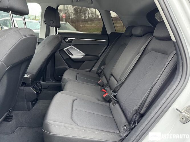 Audi Q3 49 interauto-car