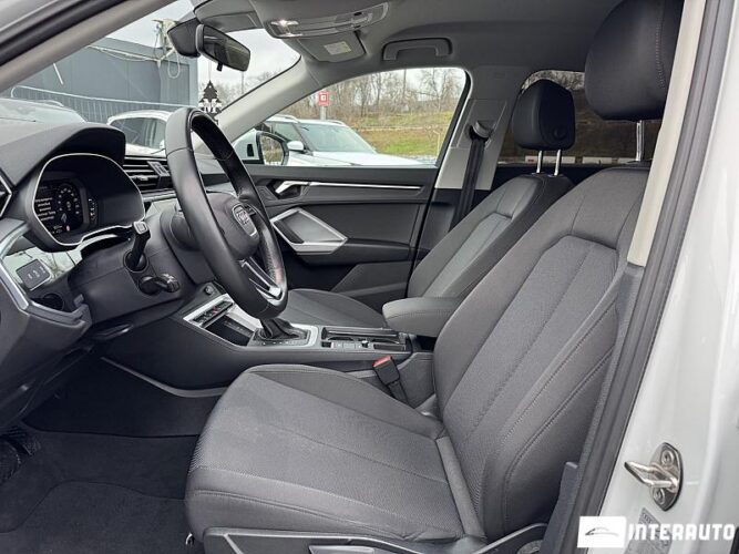 Audi Q3 39 interauto-car