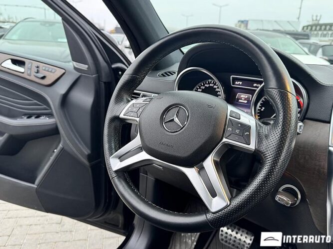 Mercedes ML 250 44 interauto-car