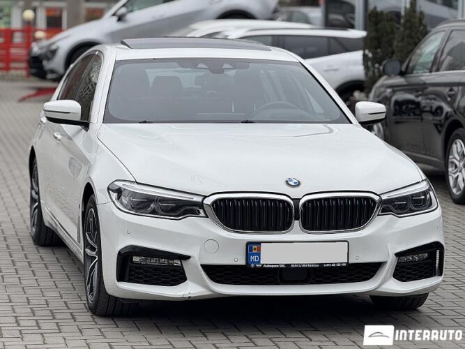 BMW 530e 34 interauto-car