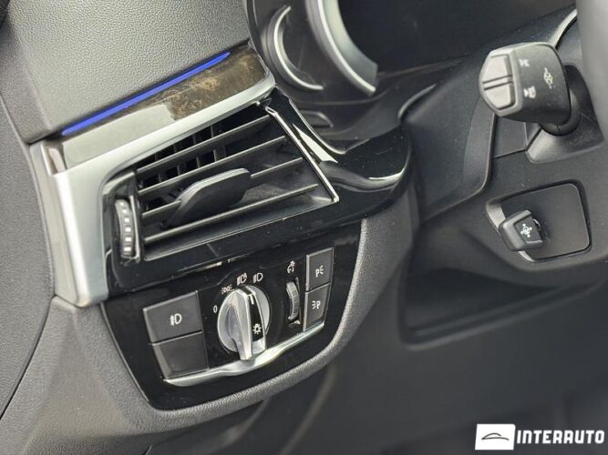 BMW 530e 39 interauto-car