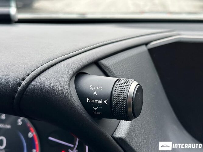 Lexus ES 300h 51 interauto-car